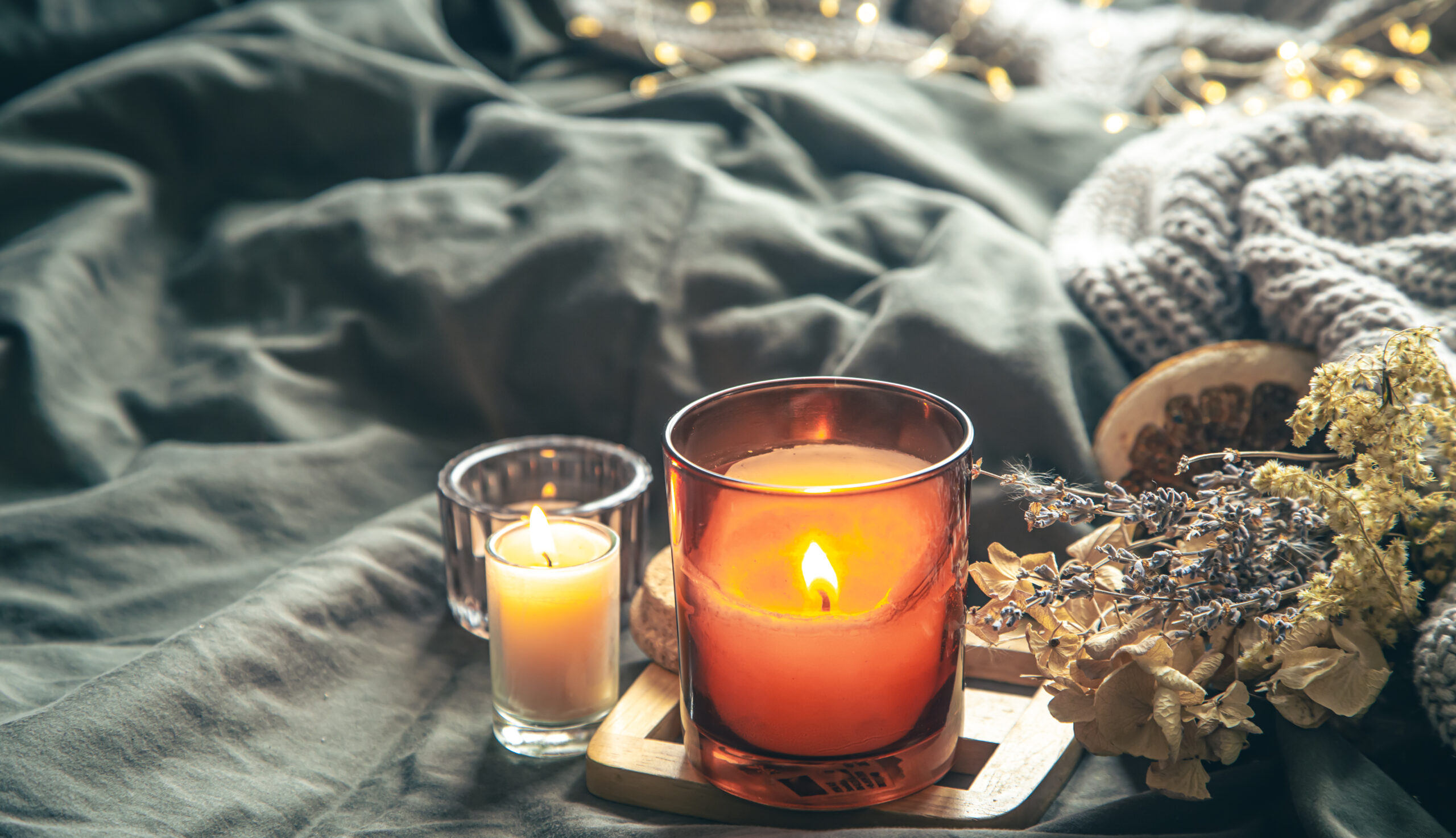 Best Scented Candles in Transparent Glass Jar with Lid – A Touch of Elegance and Aromatherapy