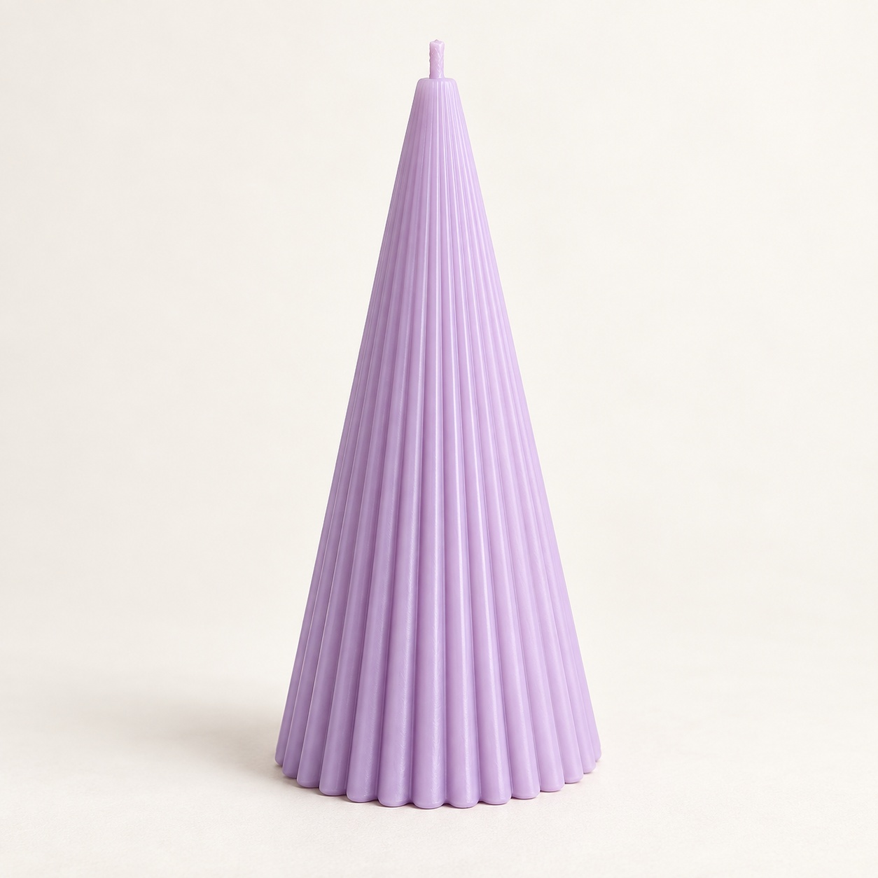 Derben Clove Lavender Scented Ribbed Cone Candle for Home Décor