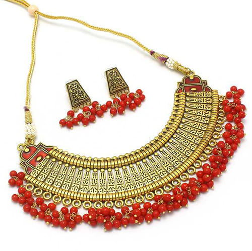 Latest Traditional Gold Plated Alloy Necklace Set for Girls and Women