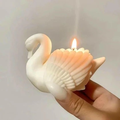 Luxury Swan Designer Soy Wax Fancy Candle - White