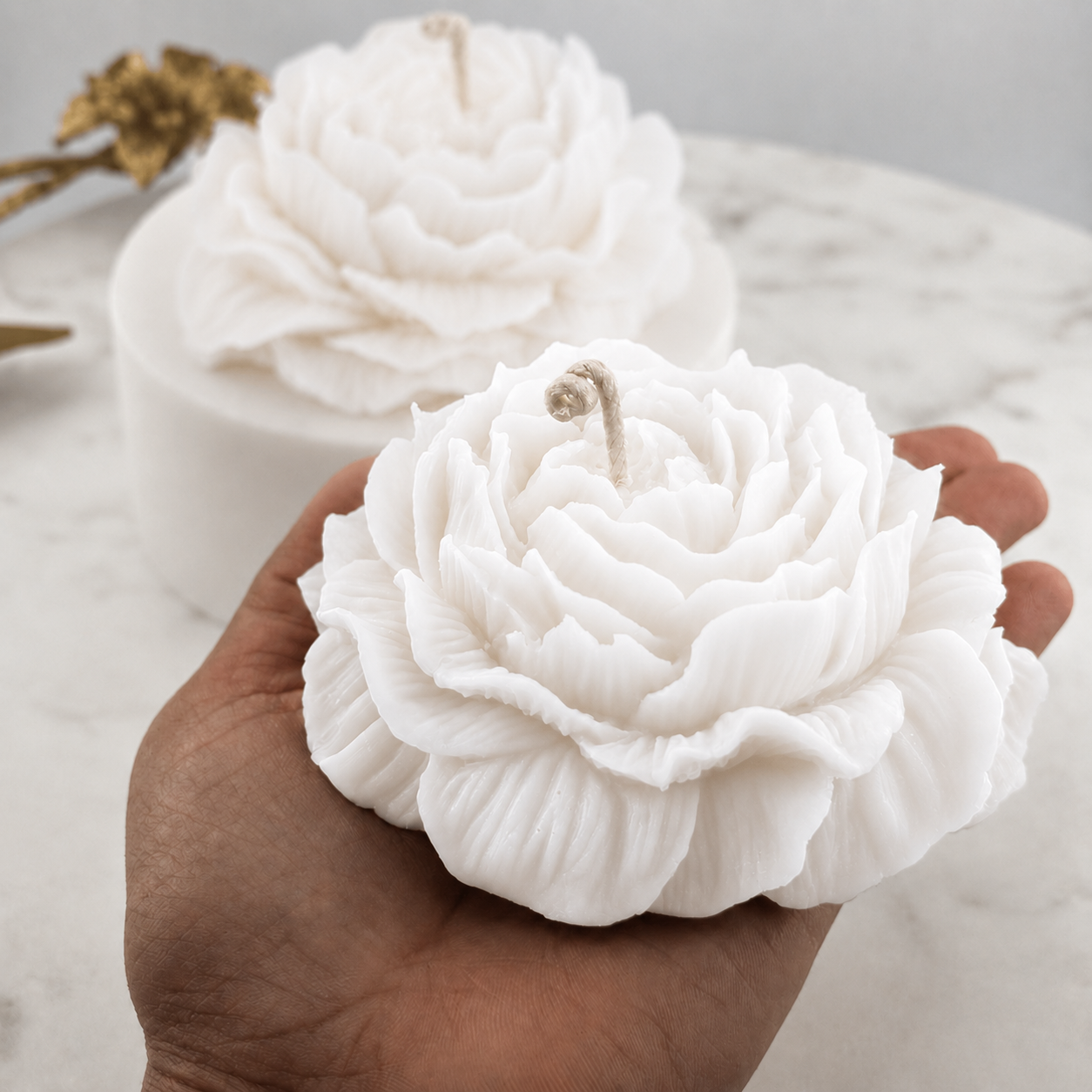 Premium White Flower Soy Wax Decorative Candle
