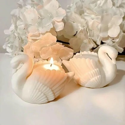 Luxury Swan Designer Soy Wax Fancy Candle - White