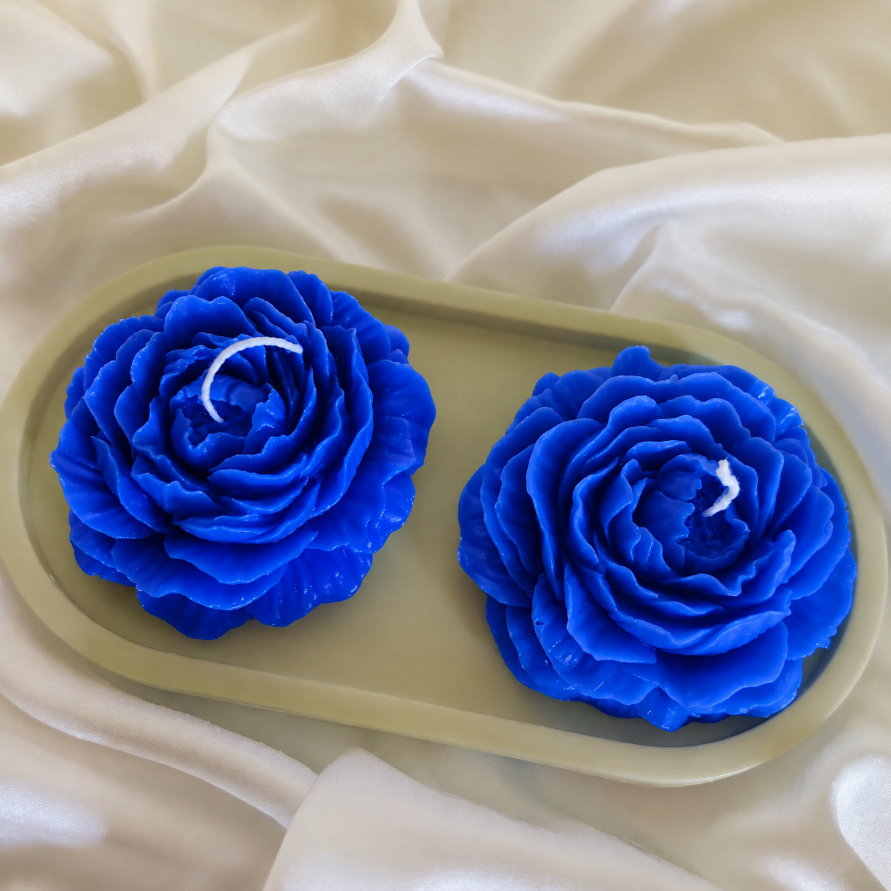 Premium Blue Flower Soy Wax Decorative Candle