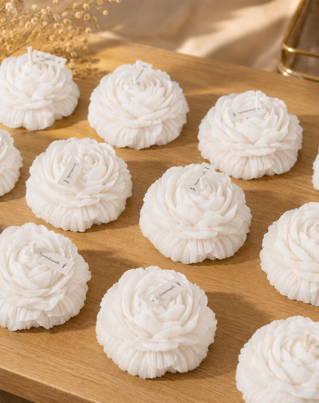 Premium White Flower Soy Wax Decorative Candle