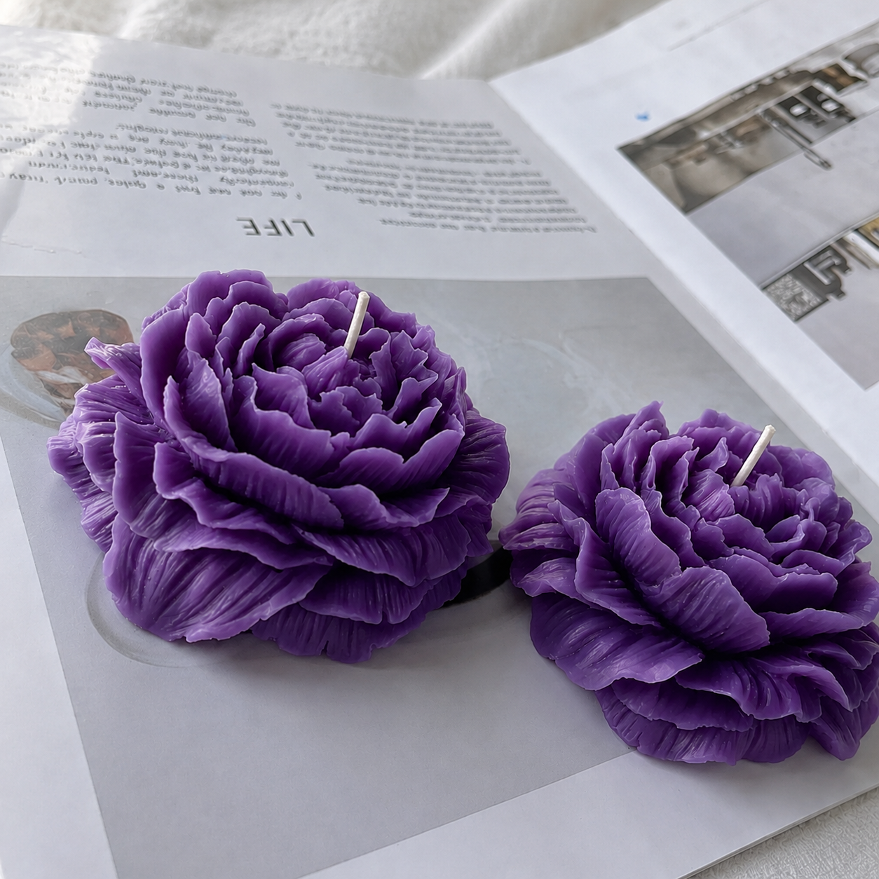 Premium Purple Flower Soy Wax Decorative Candle