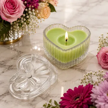 Derben Clove Green Heart-Shaped Glass Jar Candle with Lid
