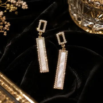 Beautiful Shiny Rectangular American Diamond Inlaid Diamond Long Earrings