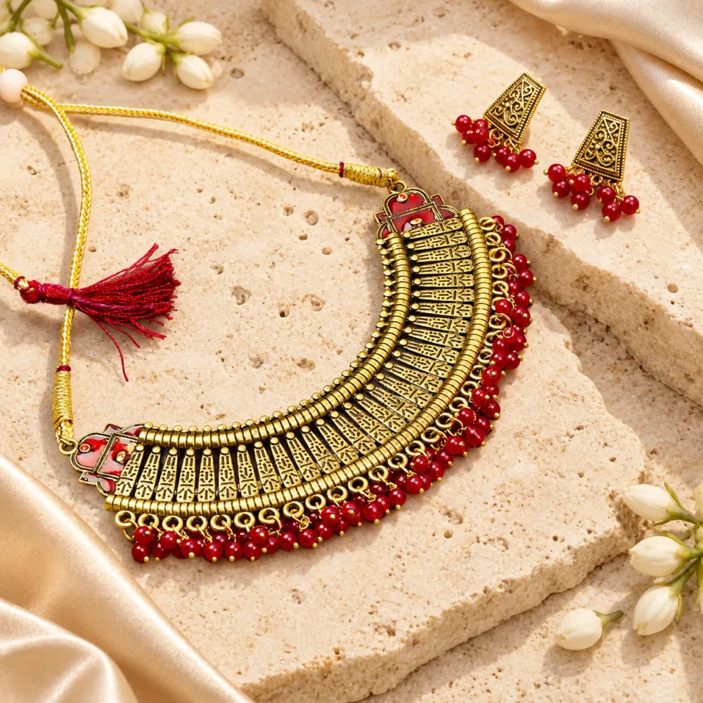 Latest Traditional Gold Plated Alloy Necklace Set for Girls and Women