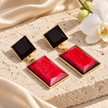 Trendy Shiny Geometrical Shaped Crystal Tantalizing Drop Earrings for Girls and Women Red Black